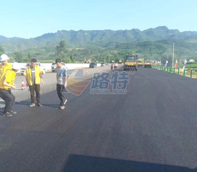 抗車轍劑的應(yīng)用領(lǐng)域及抗車轍劑的使用方法 抗車轍劑的應(yīng)用領(lǐng)域及抗車轍劑的使用方法
